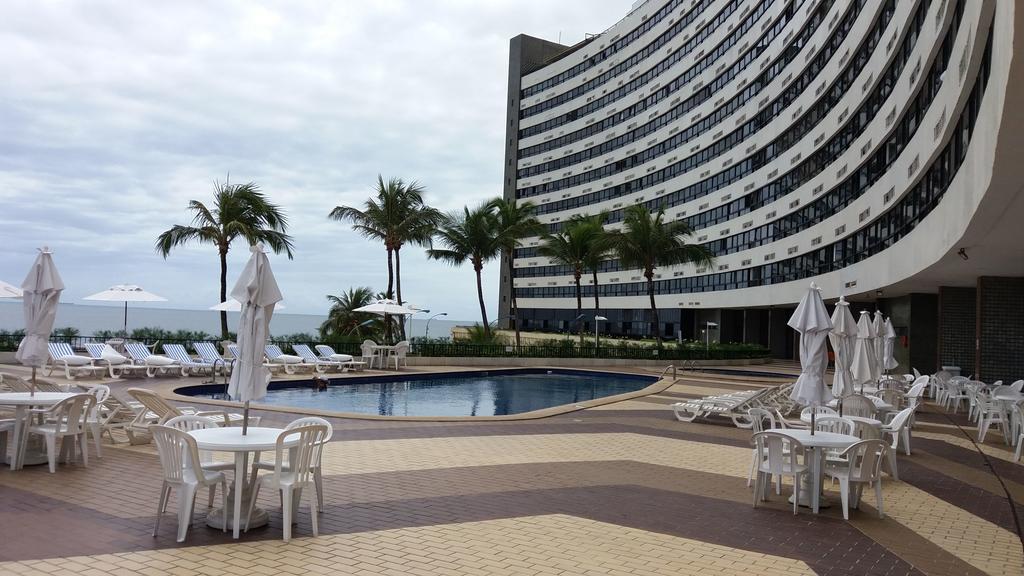 Apart Hotel Em Ondina Сальвадор Экстерьер фото